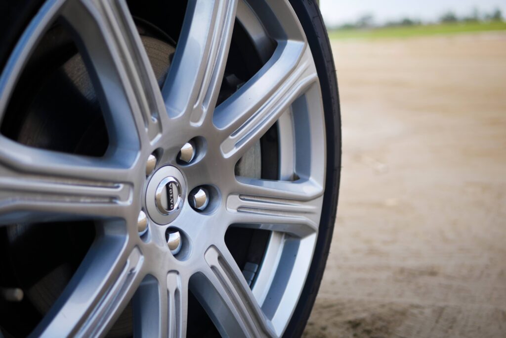 V90 T6 inscription 純正アルミホイール 20インチ